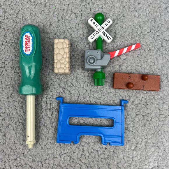 Thomas & Friends Train Collection Set Take N Play Along Diecast Track Lot of 55 - Picture 9 of 10